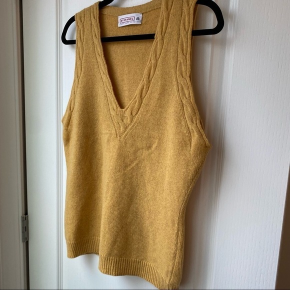 Italian pure wool yellow vest cableknit V-neck trim sleeveless sweater STEFANEL - Picture 3 of 9